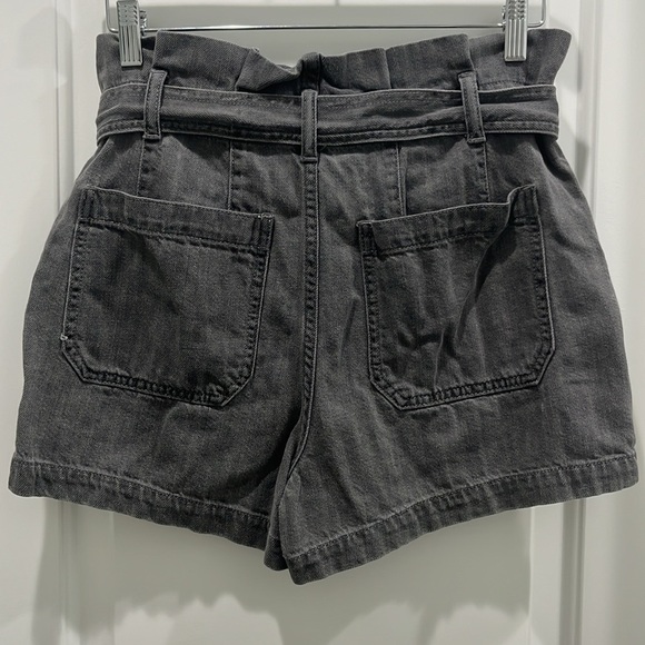 Madewell Denim Snap-Belt Paperbag Shorts in Pale Grey Sz 28 - Picture 8 of 12